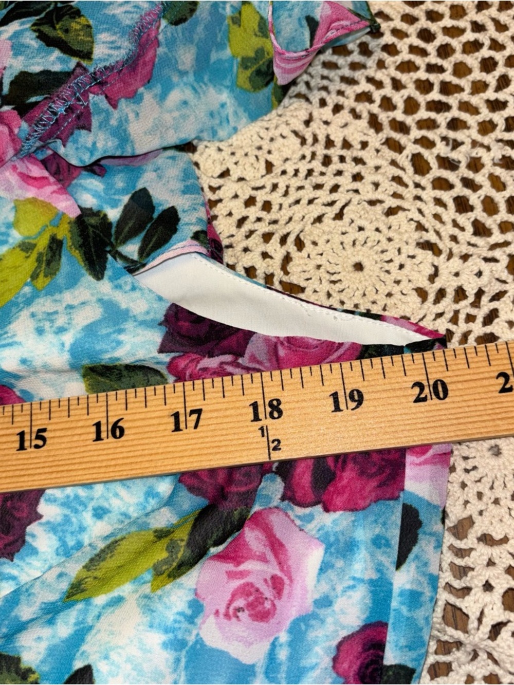 Betsey Johnson size 12 Drowning
roses Malibu blue off shoulder flowy maxi - Picture 5 of 8